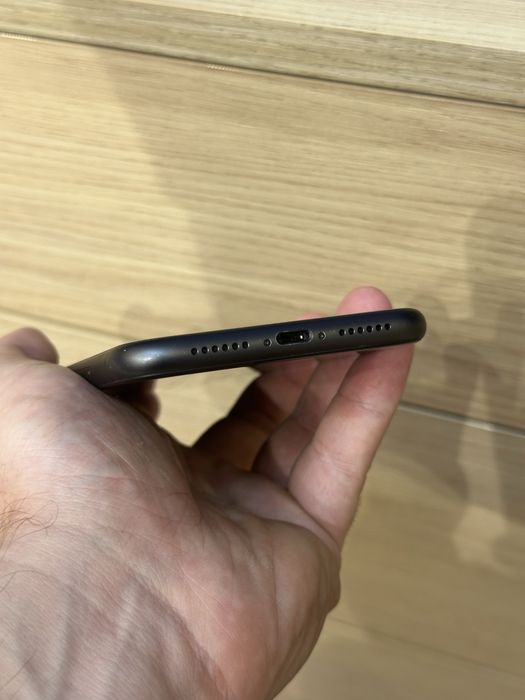 Iphone 11 64gb NEVERLOOK