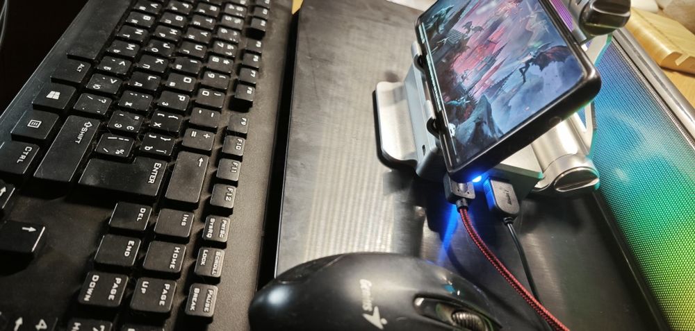 Продам док станцію GameSir X1 для ігор з телефону