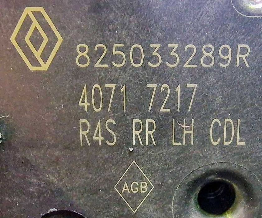 Fechadura / Fecho Porta Trás Esquerdo 825033289R - RENAULT TWINGO III