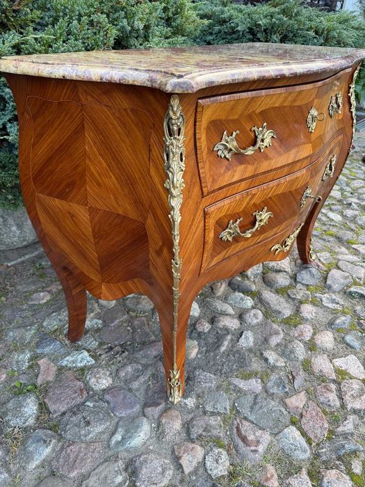 Francuska komoda Ludwika XV-PO RENOWACJI