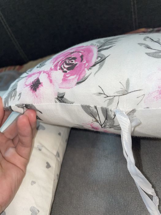 Бортики на ліжко