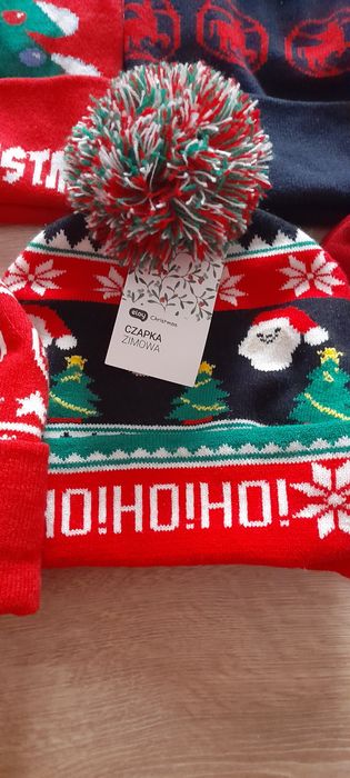 Новорічні шапки нові