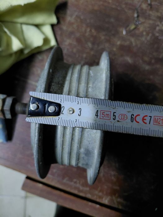 Cubo de motorizada antiga 50cc no estado real que se encontra 15€