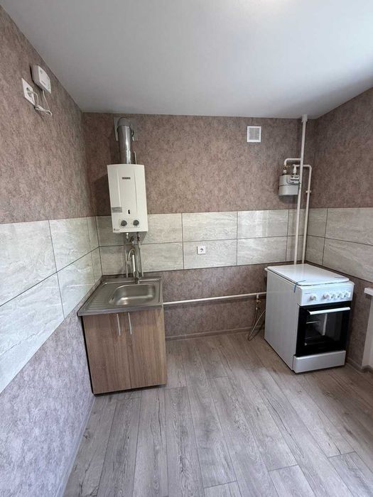 Продам 3-кімнатну квартиру Центр ремонт