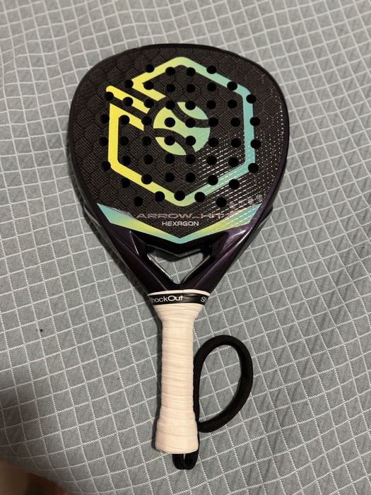 Adidas arrow hit hexagon