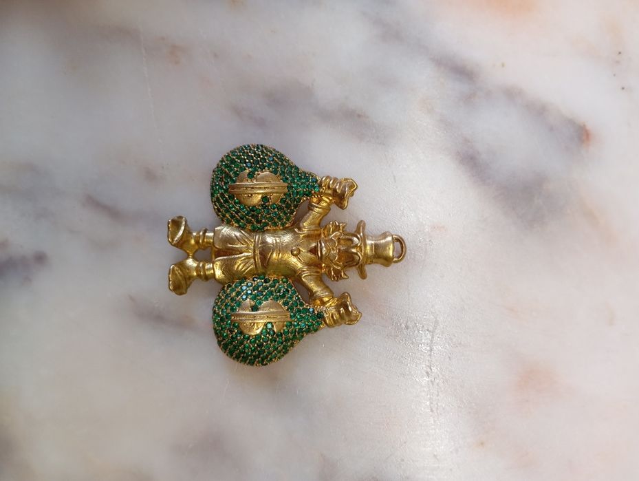 Cordão Moeda Antiga