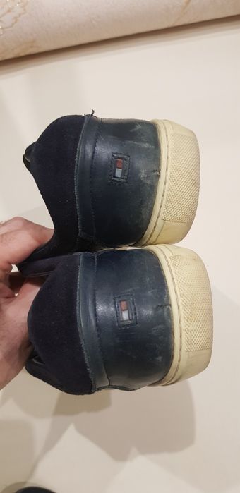 TOMMY HILFIGER LITTLE сникеры туфли слипоны