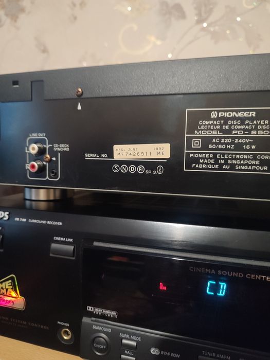 Сиди проигрыватель pioneer PD-S501.