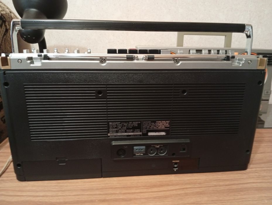 Магнітофон Sharp gf9090H.