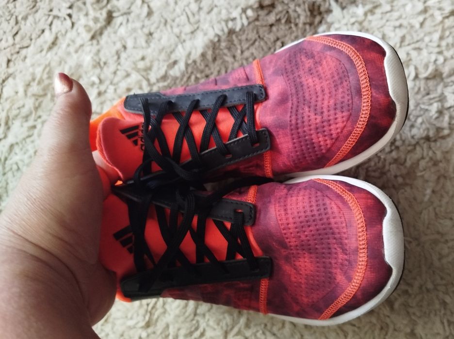Buty sportowe damskie Adidas rozmiar 38 stan idealny