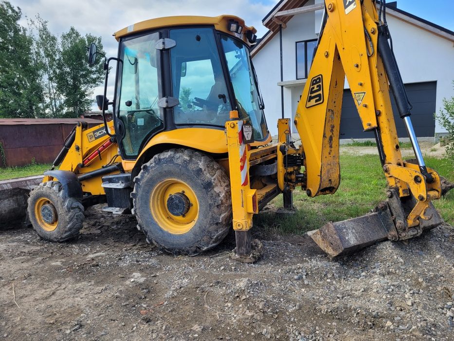 Послуги екскаватором навантажувачем JCB 3CX
