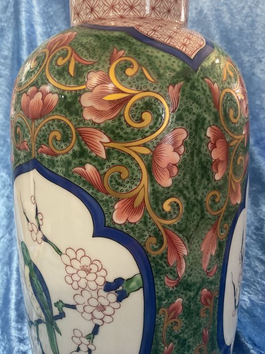 Vista alegre vaso Ansham pintura a ouro manual 38 cm alt.