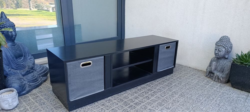 Móvel para televisão