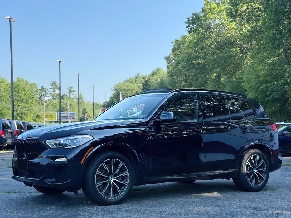 BMW X5 xDrive50i      2019