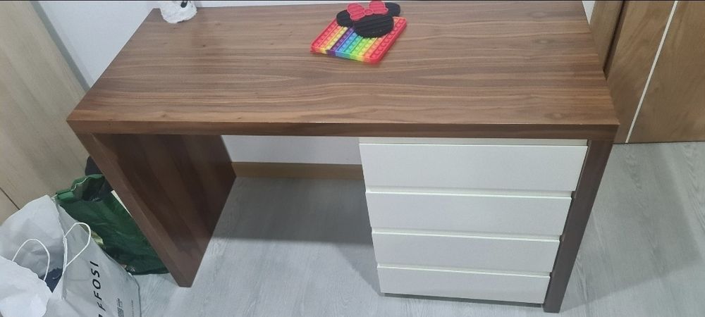 Vendo Nogueira e lacado