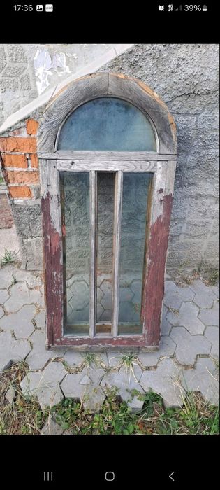 Вікна з натурального дерева