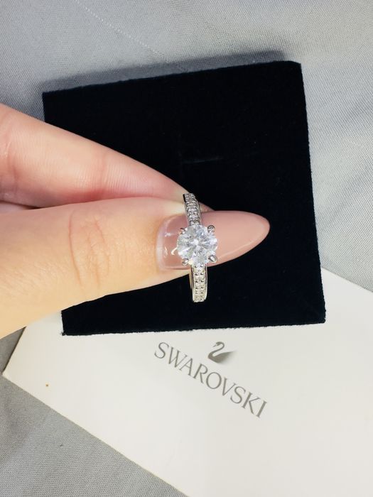 Anel Swarovski Attract Pavé Round Cut