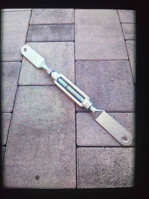 Śruba naciągacz oko-oko M16