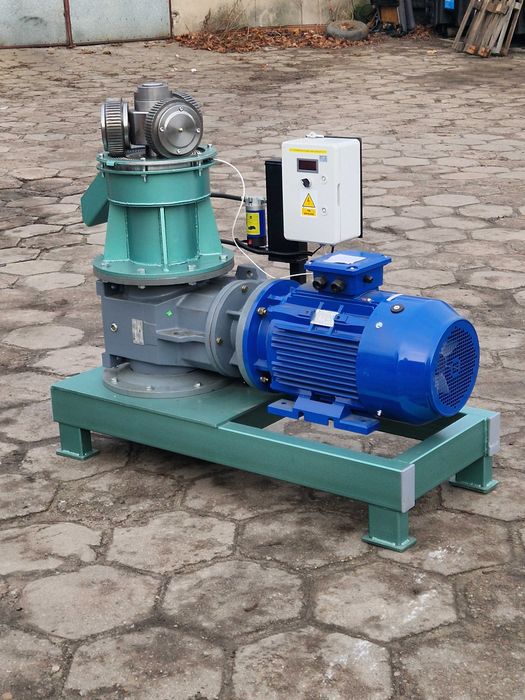 Peleciarka 22kW 18,5kW 3R 310mm, do pelletu w klasie A1, Produkt POLSKI