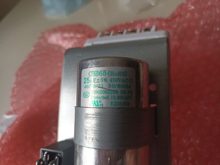 Конденсатор CBB65 25mf