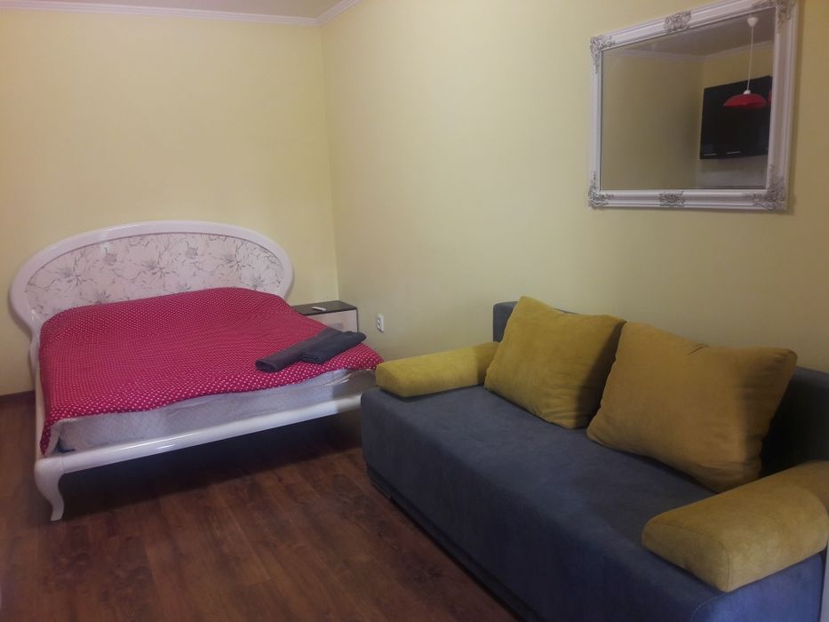 Квартира подобово  Ужгороде