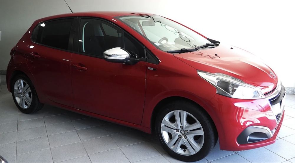 Peugeot 208 1.2 pure tech allure 2016 130mil km gasolina