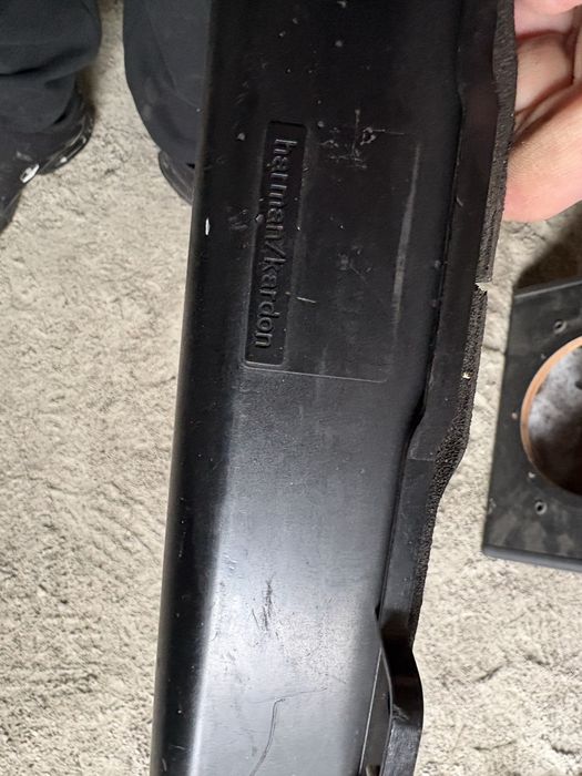 Саббуфер Harman Cordon Bmw