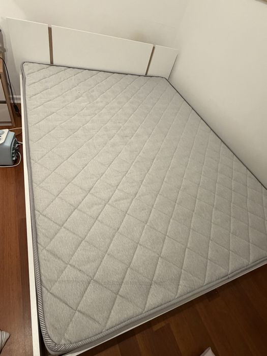 Cama casal Moviflor (WATSON) + estrato + colchão