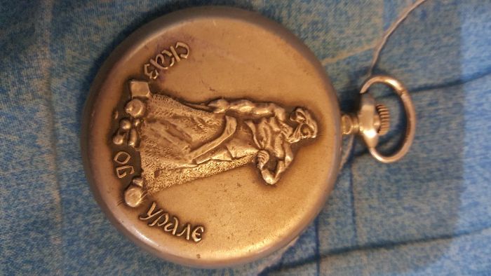 Колекційний, кишеньковий годинник.