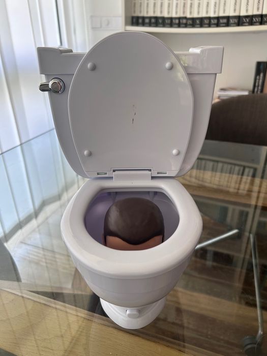 Boneco Skibidi Toilet