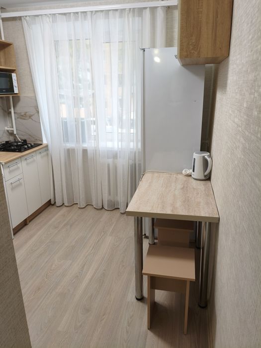 1-кімн.квартира погодинно, подобово, район Л.Лук'яненка, від 500 грн.