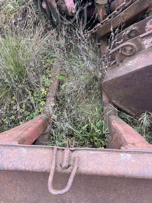 Продам екскаватор не находу