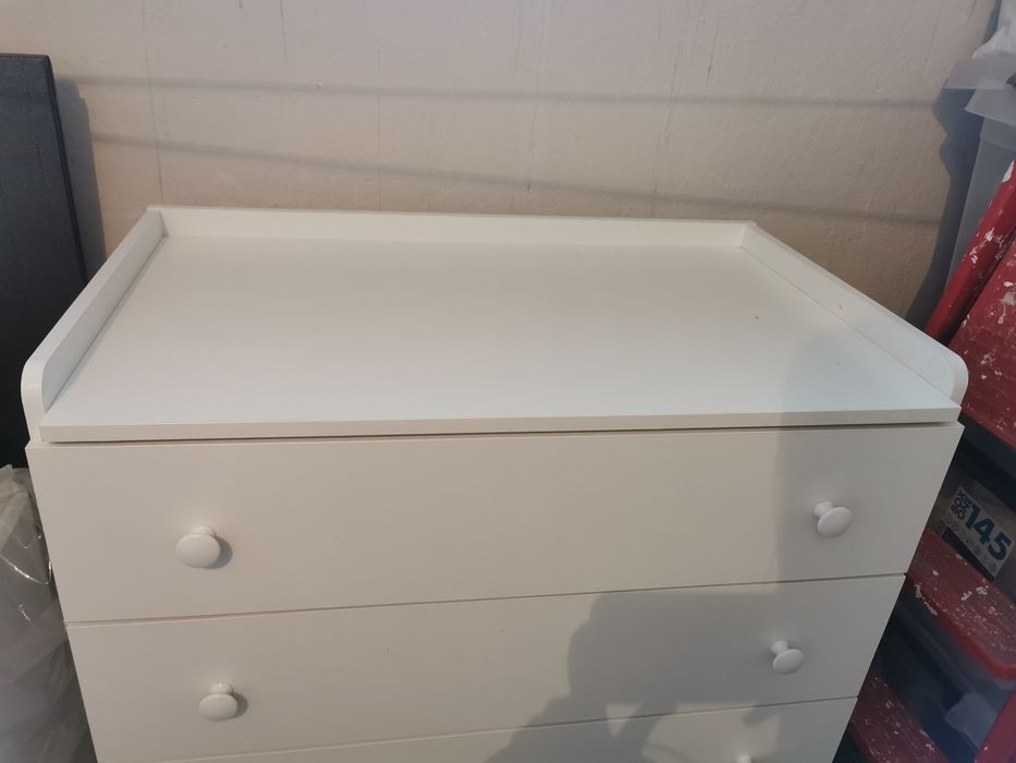 Komoda z szufladami przewijak