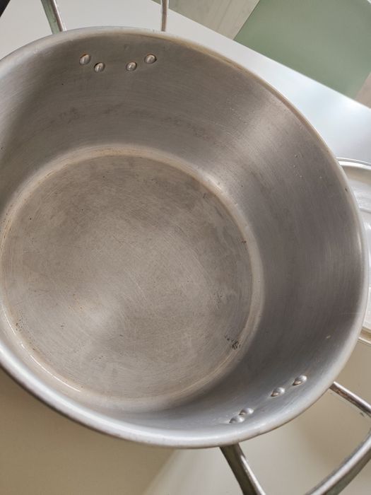 Tacho alumínio 34 cm diâmetro