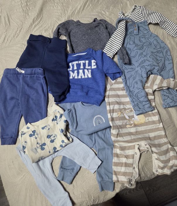 Набір одягу для хлопчика 6–9 міс