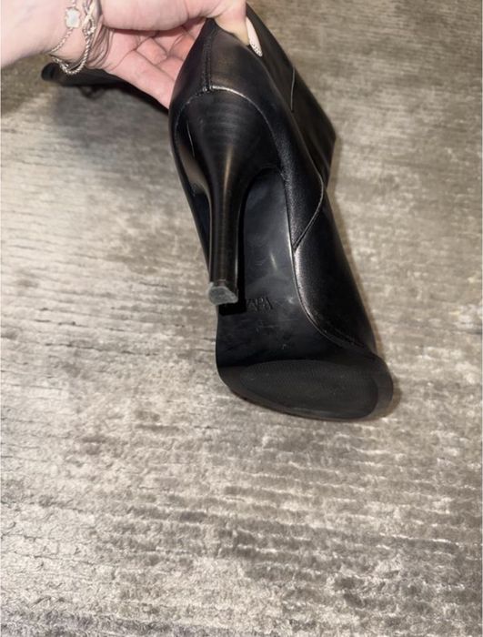 Кожані чоботи ZARA розмір 40-41