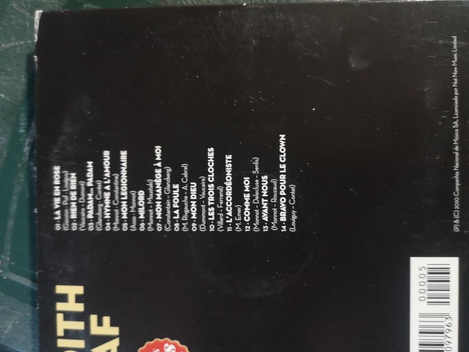 Vendo exemplar musica de Edith Piaf