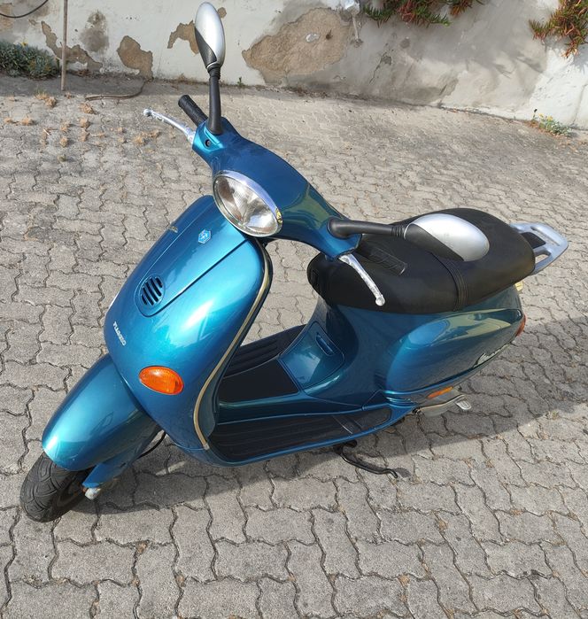 Vespa Piaggio ET4 125cc (M04)