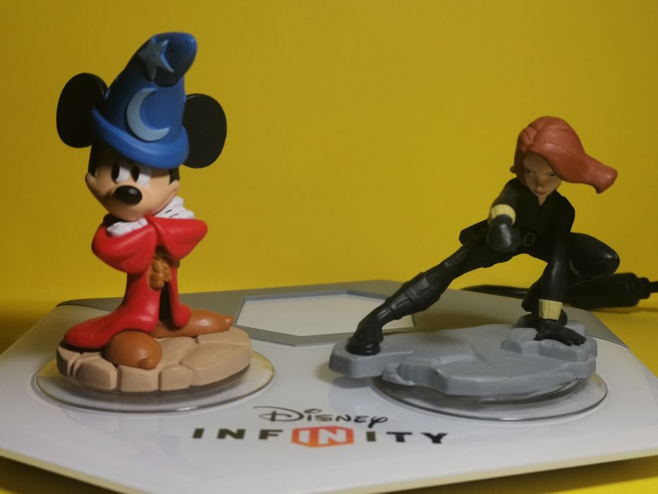 Figurki Disney Infinity gra PS3 PS4 stacja bazowa płyty 1.0 2.0 3.0