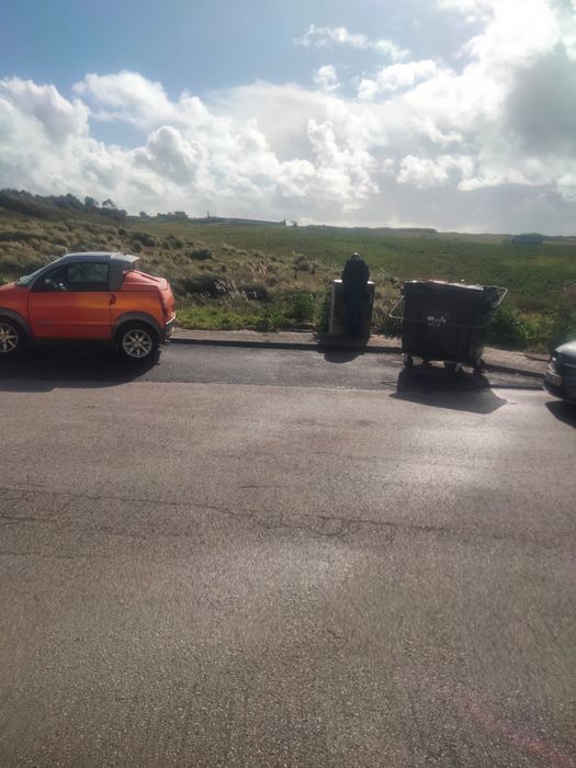 Vende-se terreno na Charneca Encarnação