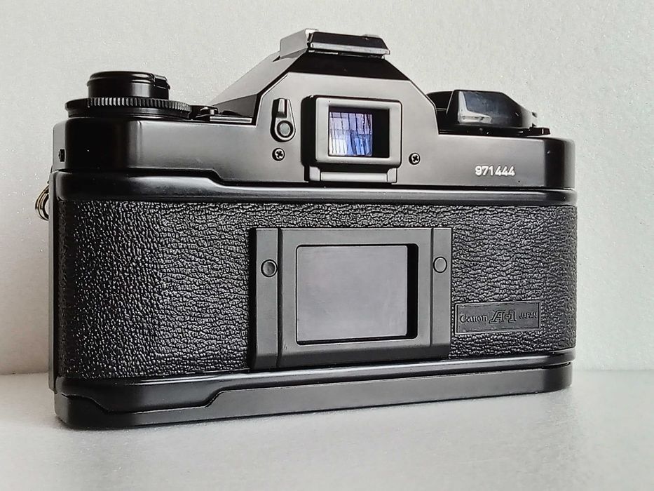 canon a 1 - купити плівкові фотоапарати - Ціна на OLX.ua