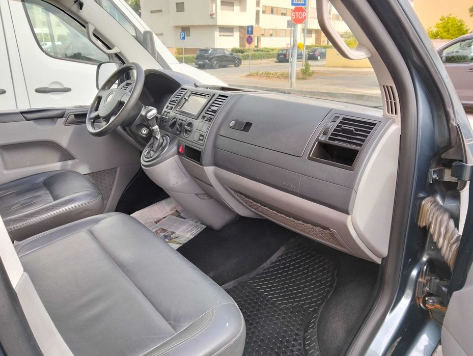 vw transporter  2.5  180 cv  automatica