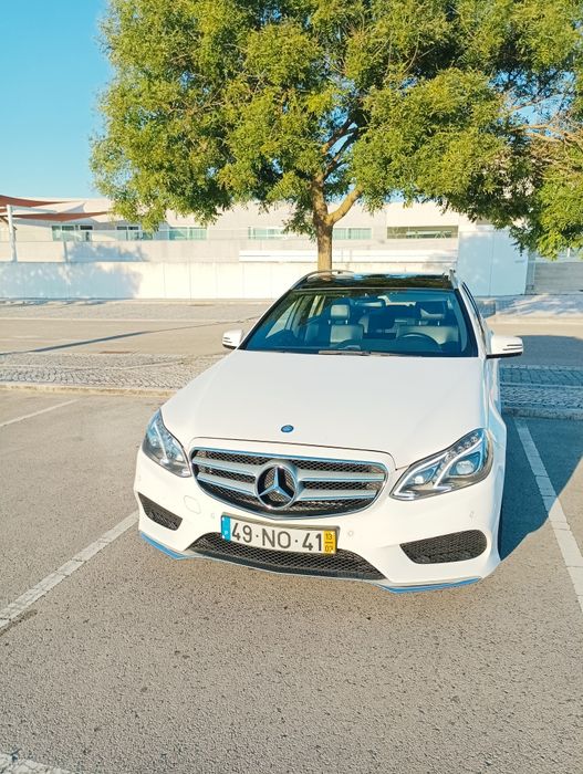 Mercedes E 250 Sw AMG 204 CV  Caixa Automática  de 7 velocidades  e 7 Lugares e Tecto panorâmico e de abrir