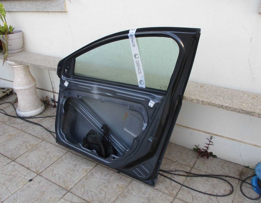 Porta frente direita para Volvo V40 Hatchback (2014) 2013-2019