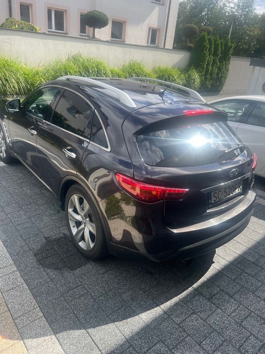 Infiniti FX30dS 280 KM AWD