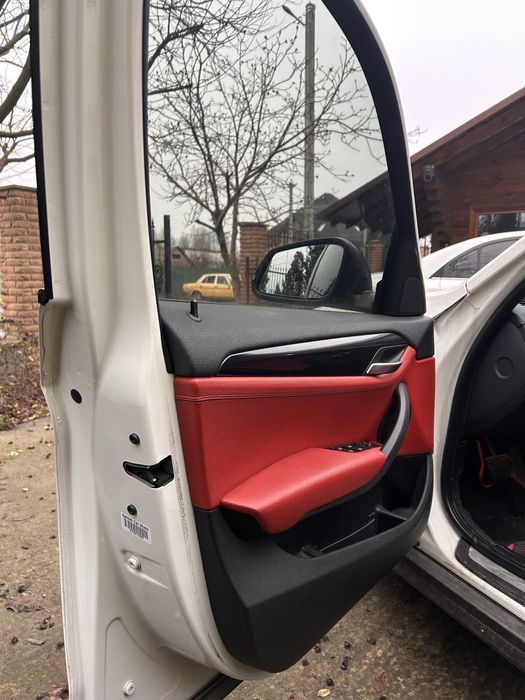 BMW x1 Xdrive28I 2013 року