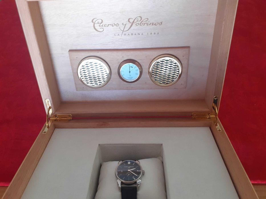 Cuervo y Sobrinos Historiador Aniversario, NOVO