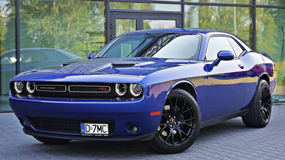 Dodge Challenger piękny kolor FULL OPCJA 5.7 HEMI super cena PIĘKNE BRZMIENIE 20 felgi