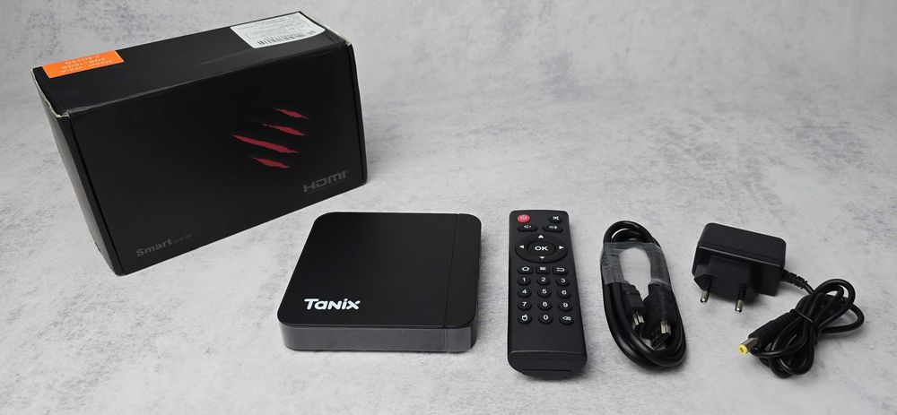 Мультимедійна приставка TV box Tanix W2 (4/32G) Нова + Гарантія 12 міс