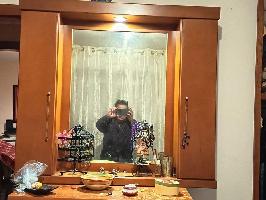 Armário com espelho e luz NOVO PREÇO